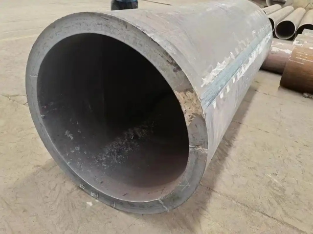 红塔30CrMo大口径无缝钢管